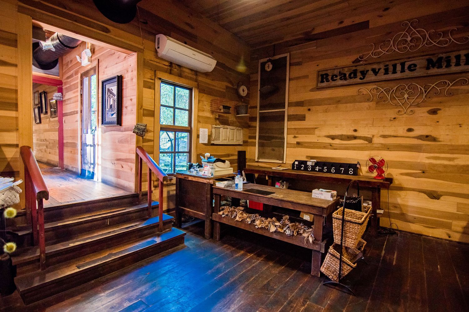 The Readyville Mill: 5418 Murfreesboro Rd, Readyville, TN 37149
